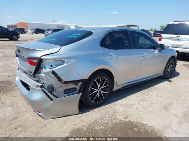 Photo 3 VIN: 4T1T11AK2NU685677 - TOYOTA CAMRY 