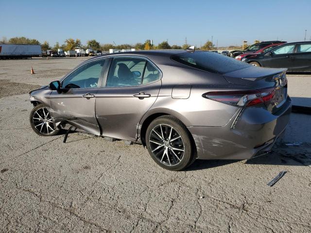 Photo 1 VIN: 4T1T11AK2NU706981 - TOYOTA CAMRY SE 