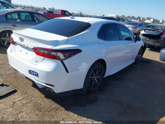 Photo 3 VIN: 4T1T11AK2PU832051 - TOYOTA CAMRY 