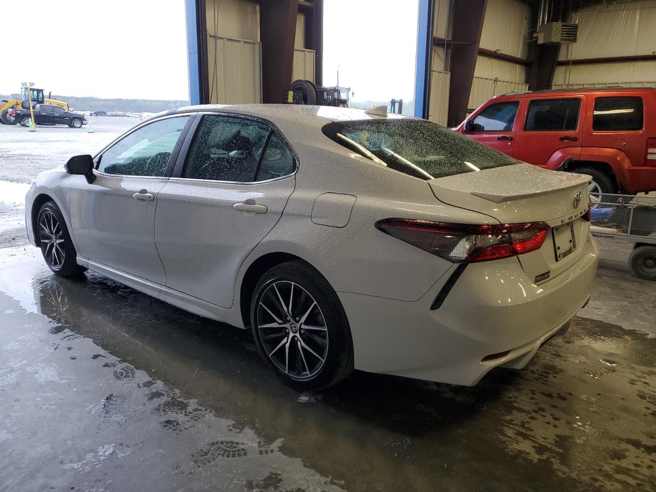 Photo 1 VIN: 4T1T11AK2RU189249 - TOYOTA CAMRY 