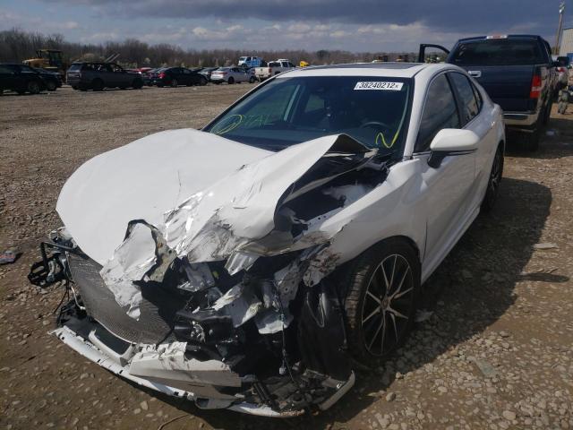 Photo 1 VIN: 4T1T11AK3MU529677 - TOYOTA CAMRY SE 