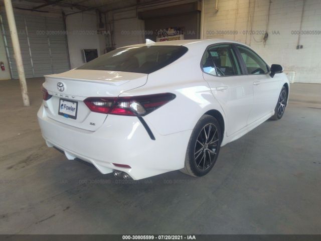 Photo 3 VIN: 4T1T11AK3MU560489 - TOYOTA CAMRY 