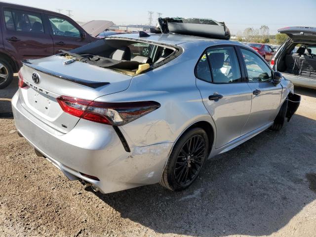 Photo 2 VIN: 4T1T11AK3NU016415 - TOYOTA CAMRY SE 