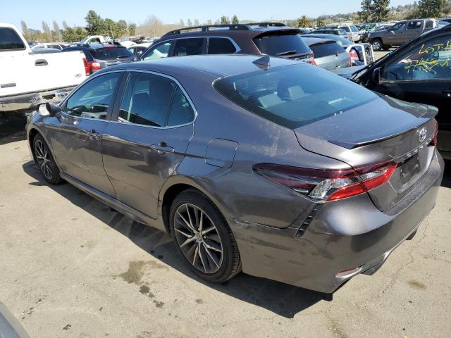 Photo 1 VIN: 4T1T11AK3NU628257 - TOYOTA CAMRY SE 