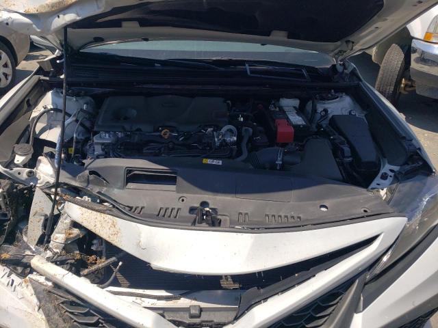 Photo 10 VIN: 4T1T11AK3PU104903 - TOYOTA CAMRY SE N 