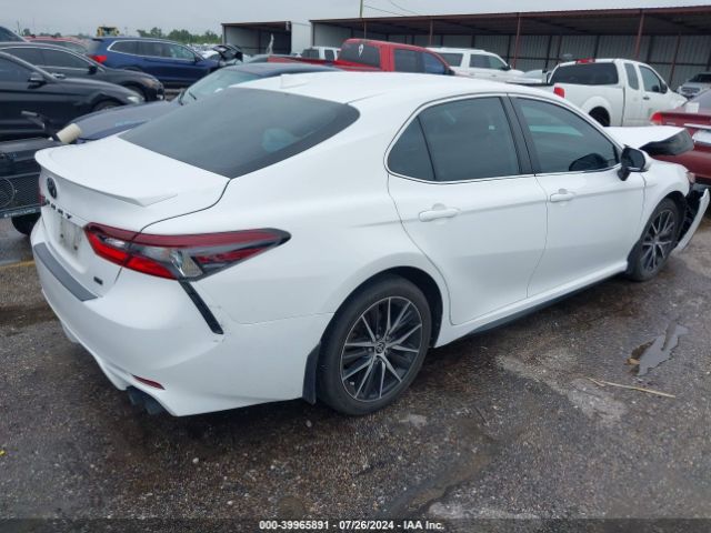 Photo 3 VIN: 4T1T11AK3PU797133 - TOYOTA CAMRY 