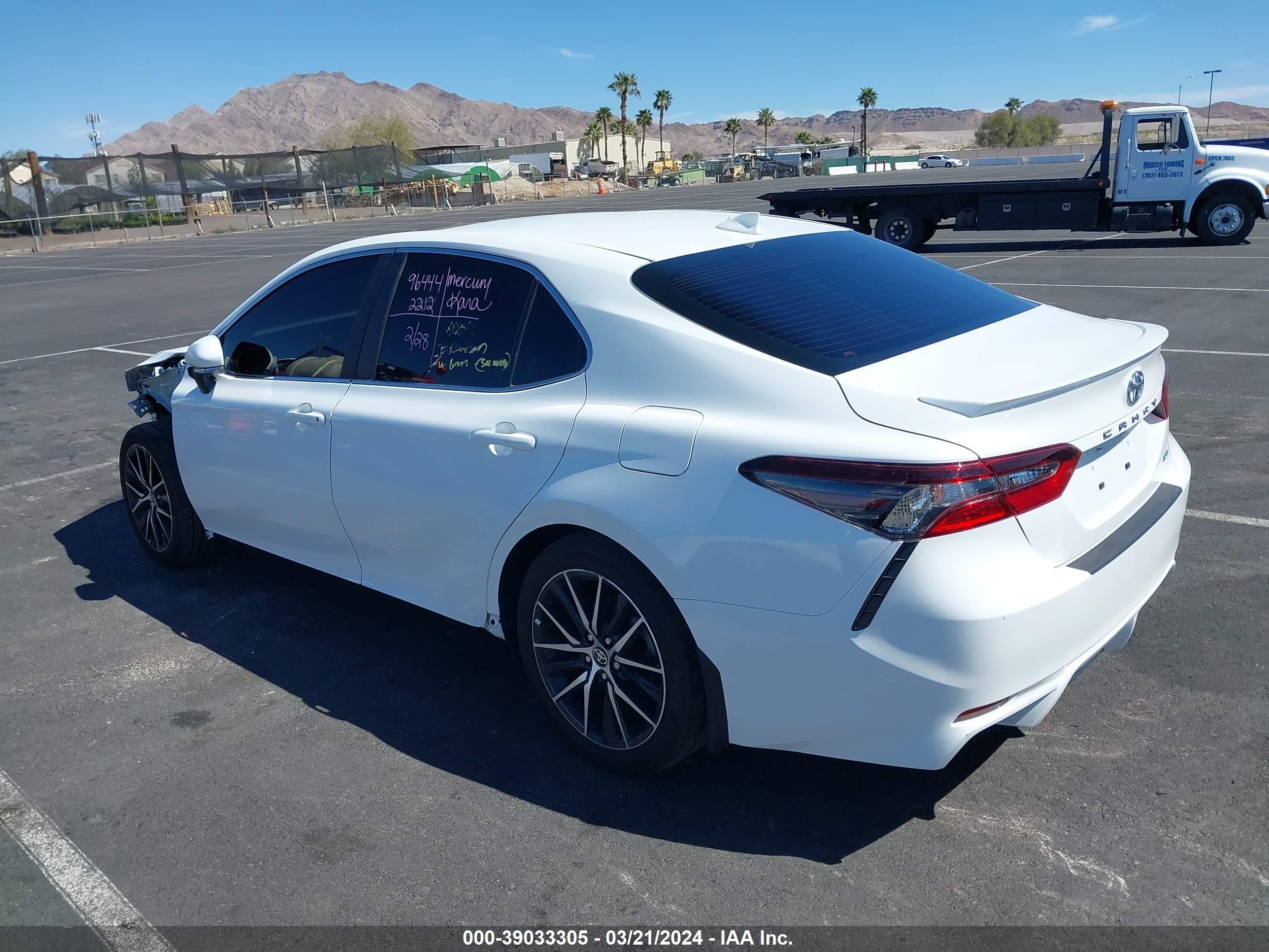 Photo 2 VIN: 4T1T11AK3RU880211 - TOYOTA CAMRY 