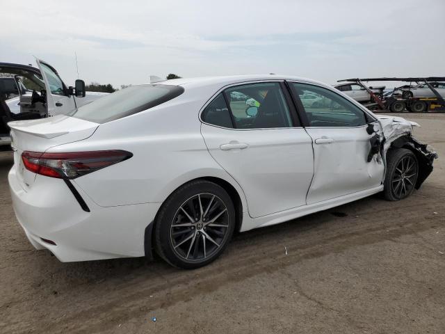 Photo 2 VIN: 4T1T11AK4MU532524 - TOYOTA CAMRY 