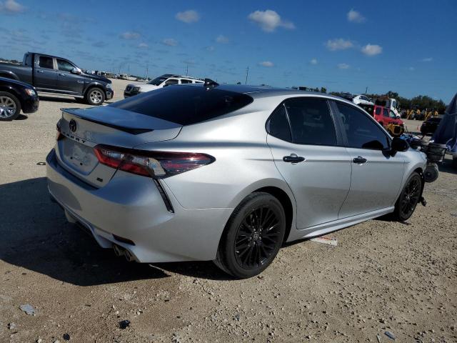 Photo 2 VIN: 4T1T11AK4NU029755 - TOYOTA CAMRY 