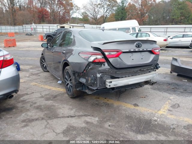 Photo 2 VIN: 4T1T11AK4NU687902 - TOYOTA CAMRY 