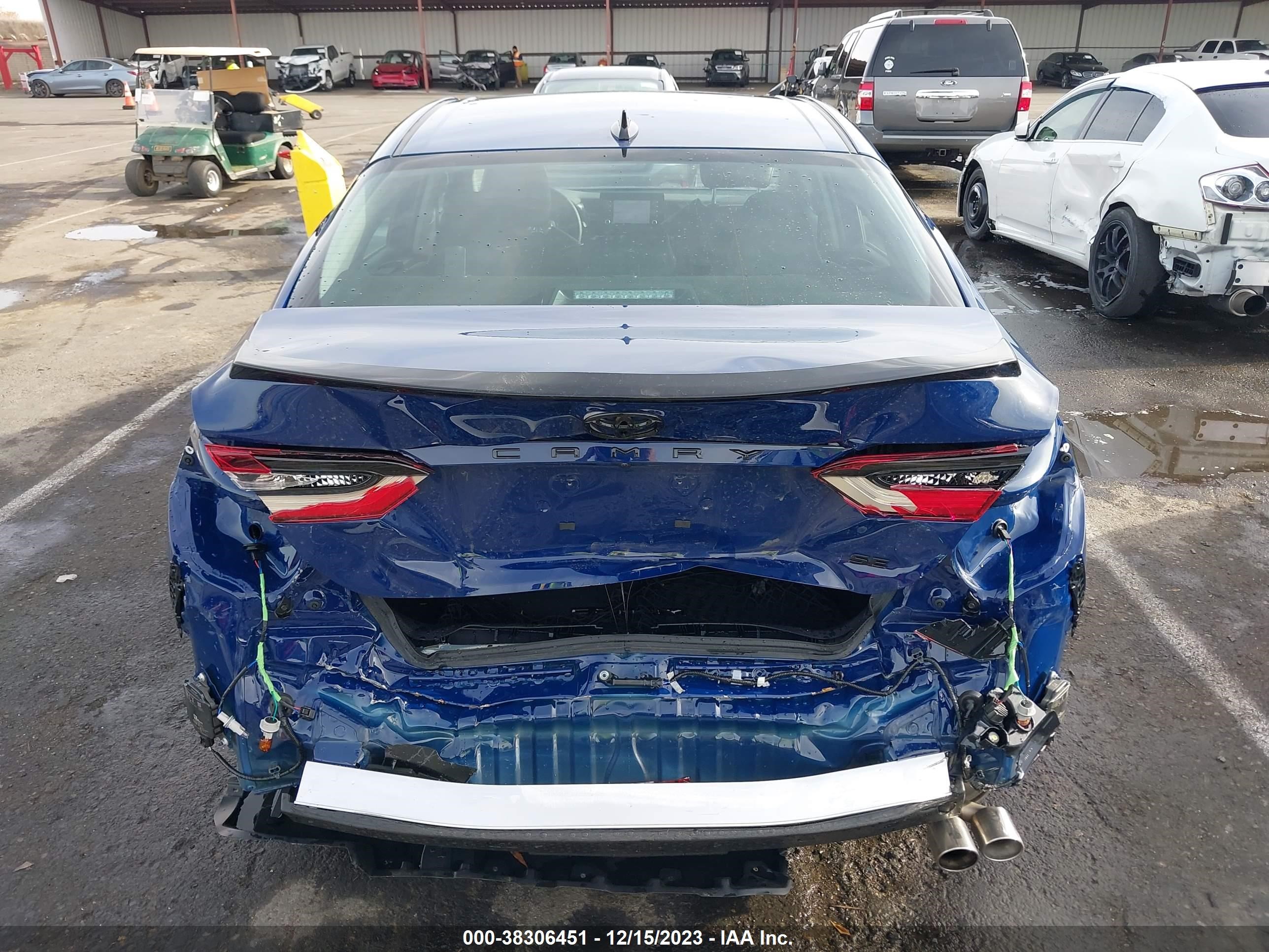 Photo 16 VIN: 4T1T11AK4PU149560 - TOYOTA CAMRY 