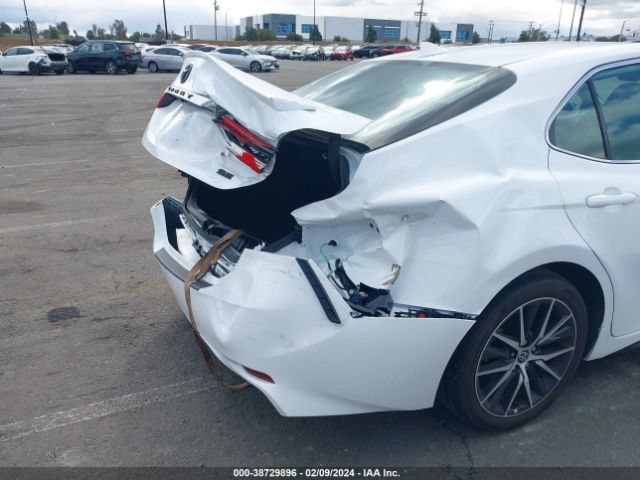 Photo 5 VIN: 4T1T11AK4PU790434 - TOYOTA CAMRY 