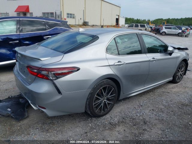 Photo 3 VIN: 4T1T11AK4RU840834 - TOYOTA CAMRY 