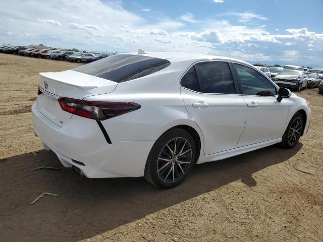 Photo 2 VIN: 4T1T11AK4RU865412 - TOYOTA CAMRY SE N 