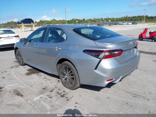 Photo 2 VIN: 4T1T11AK4RU890049 - TOYOTA CAMRY 