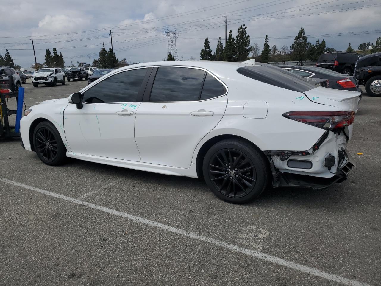 Photo 1 VIN: 4T1T11AK5MU546870 - TOYOTA CAMRY 