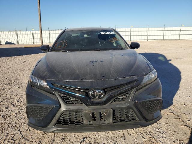 Photo 4 VIN: 4T1T11AK5MU560543 - TOYOTA CAMRY 