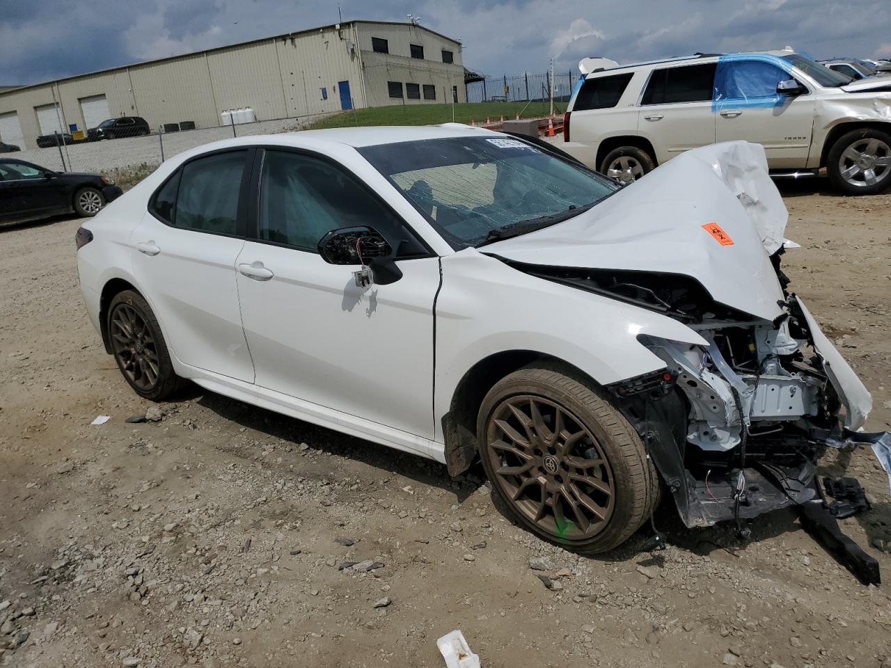 Photo 3 VIN: 4T1T11AK5PU183040 - TOYOTA CAMRY 