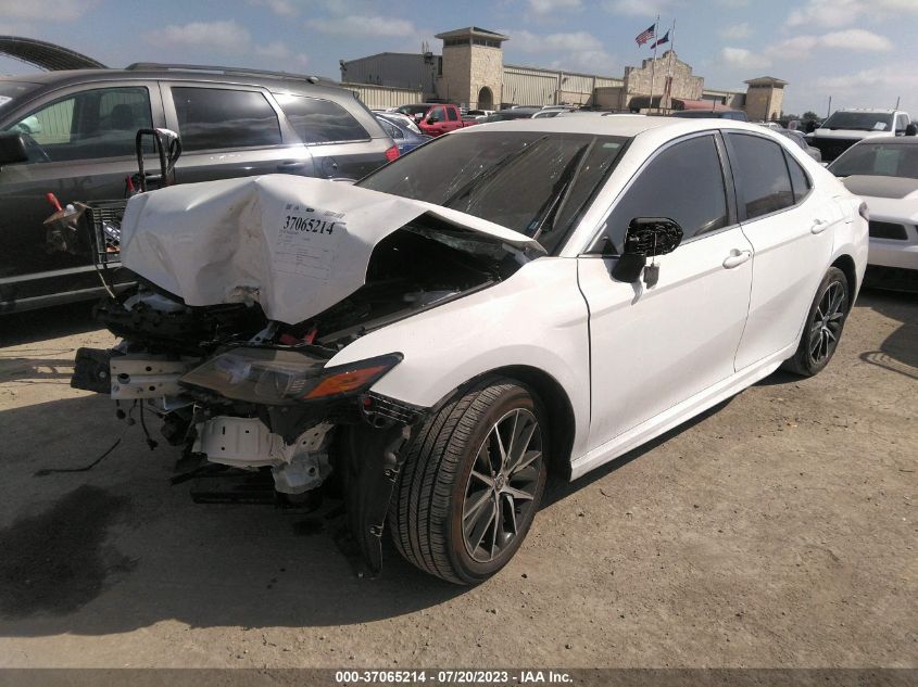 Photo 1 VIN: 4T1T11AK5PU724622 - TOYOTA CAMRY 