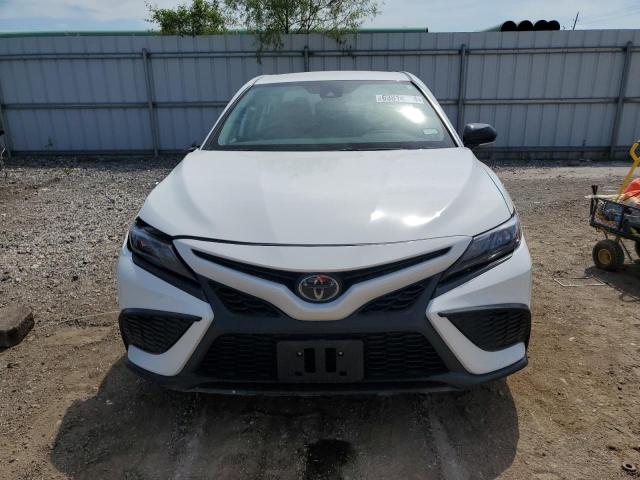 Photo 4 VIN: 4T1T11AK5RU201040 - TOYOTA CAMRY SE N 