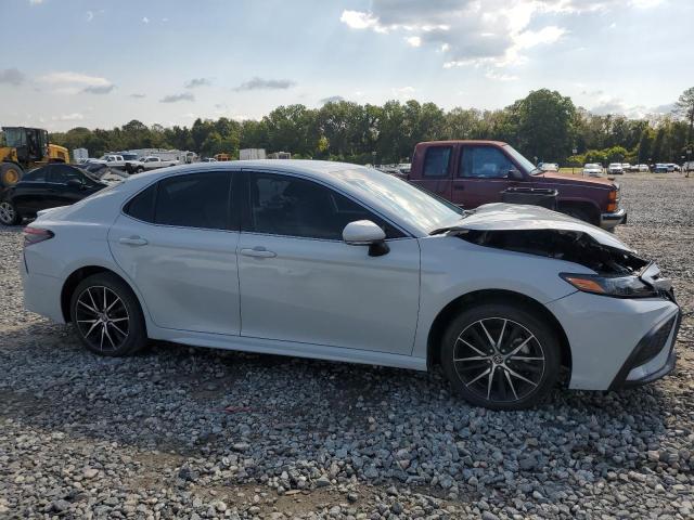 Photo 3 VIN: 4T1T11AK6NU048517 - TOYOTA CAMRY SE 