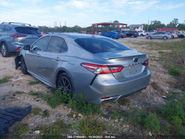 Photo 2 VIN: 4T1T11AK6NU641052 - TOYOTA CAMRY 