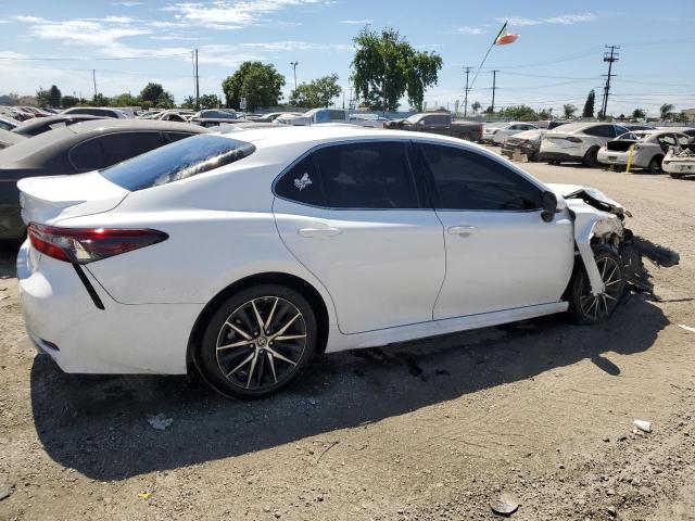 Photo 2 VIN: 4T1T11AK6NU657428 - TOYOTA CAMRY SE 