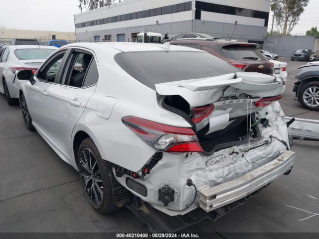 Photo 2 VIN: 4T1T11AK6PU136079 - TOYOTA CAMRY 