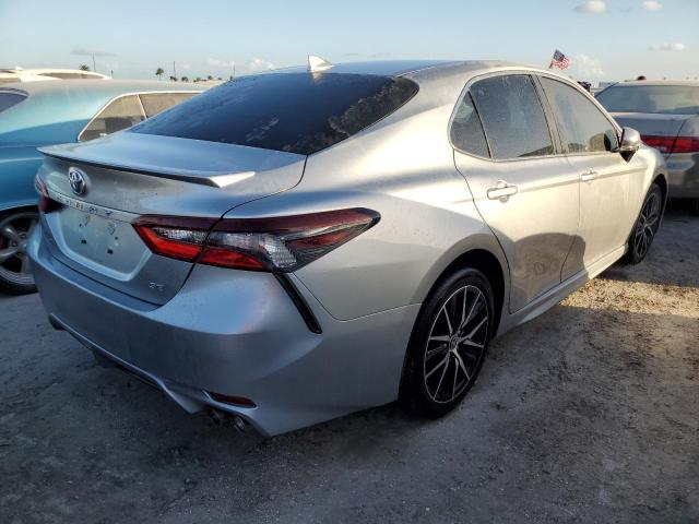 Photo 2 VIN: 4T1T11AK6RU871292 - TOYOTA CAMRY SE N 