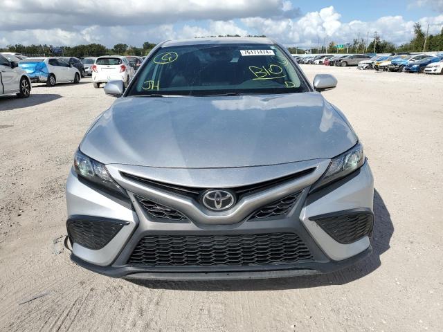 Photo 4 VIN: 4T1T11AK7MU426200 - TOYOTA CAMRY SE 