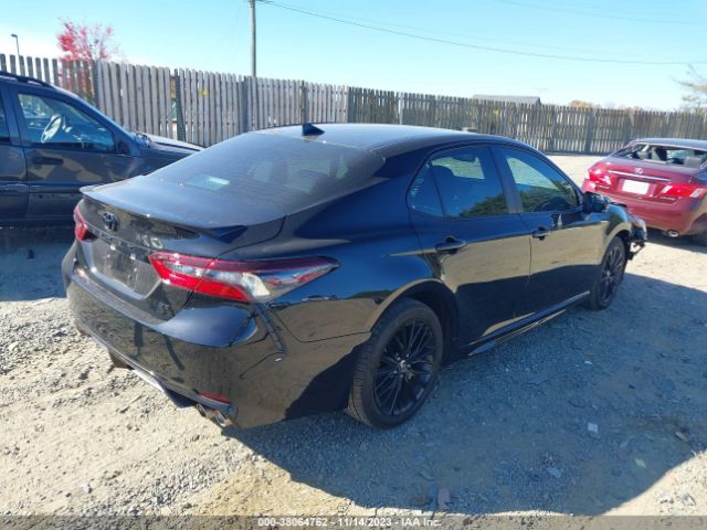 Photo 3 VIN: 4T1T11AK7NU064595 - TOYOTA CAMRY 