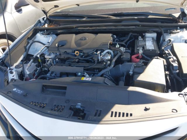 Photo 9 VIN: 4T1T11AK7NU683567 - TOYOTA CAMRY 