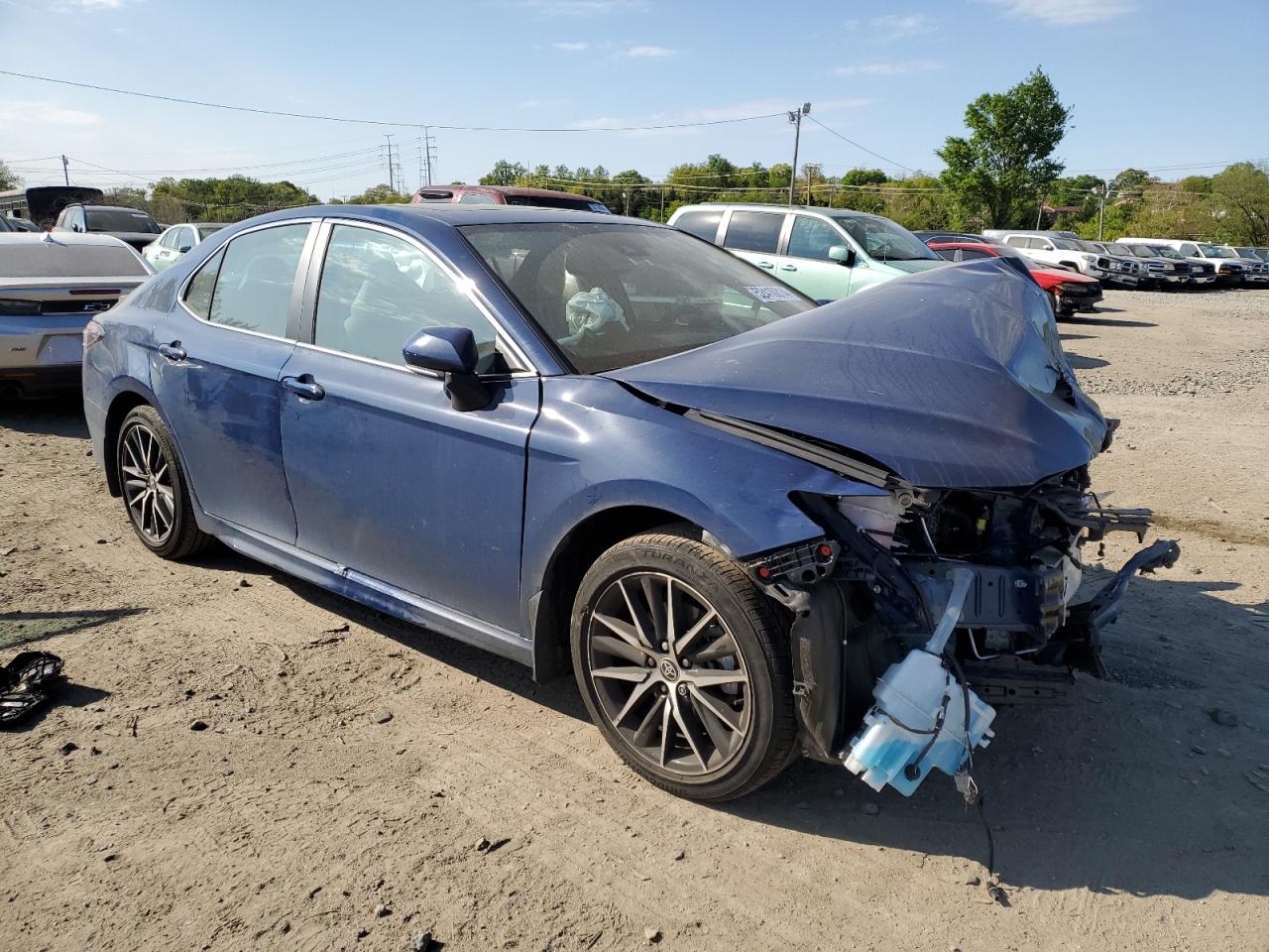 Photo 3 VIN: 4T1T11AK7PU131263 - TOYOTA CAMRY 