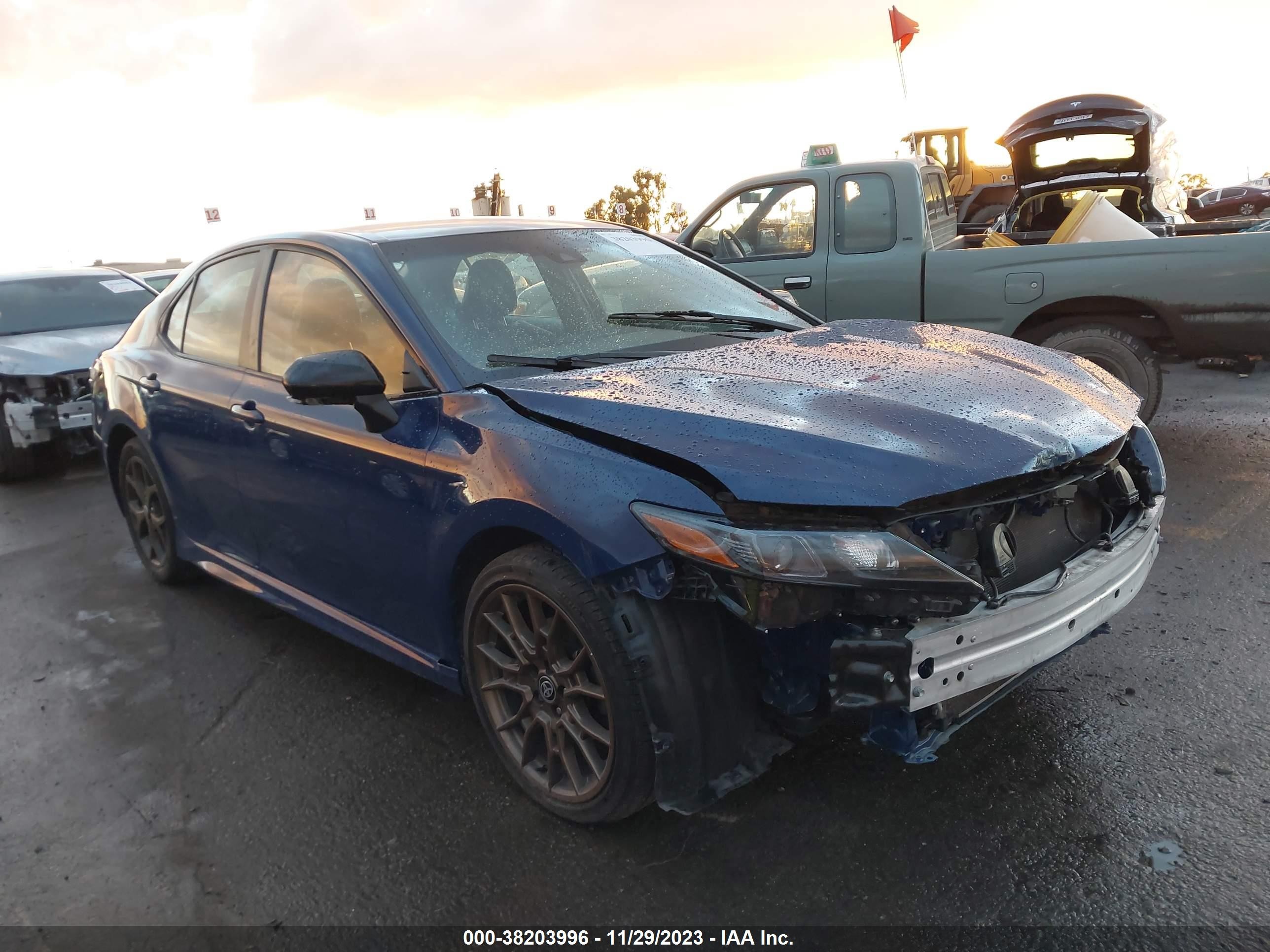 Photo 1 VIN: 4T1T11AK7PU137452 - TOYOTA CAMRY 