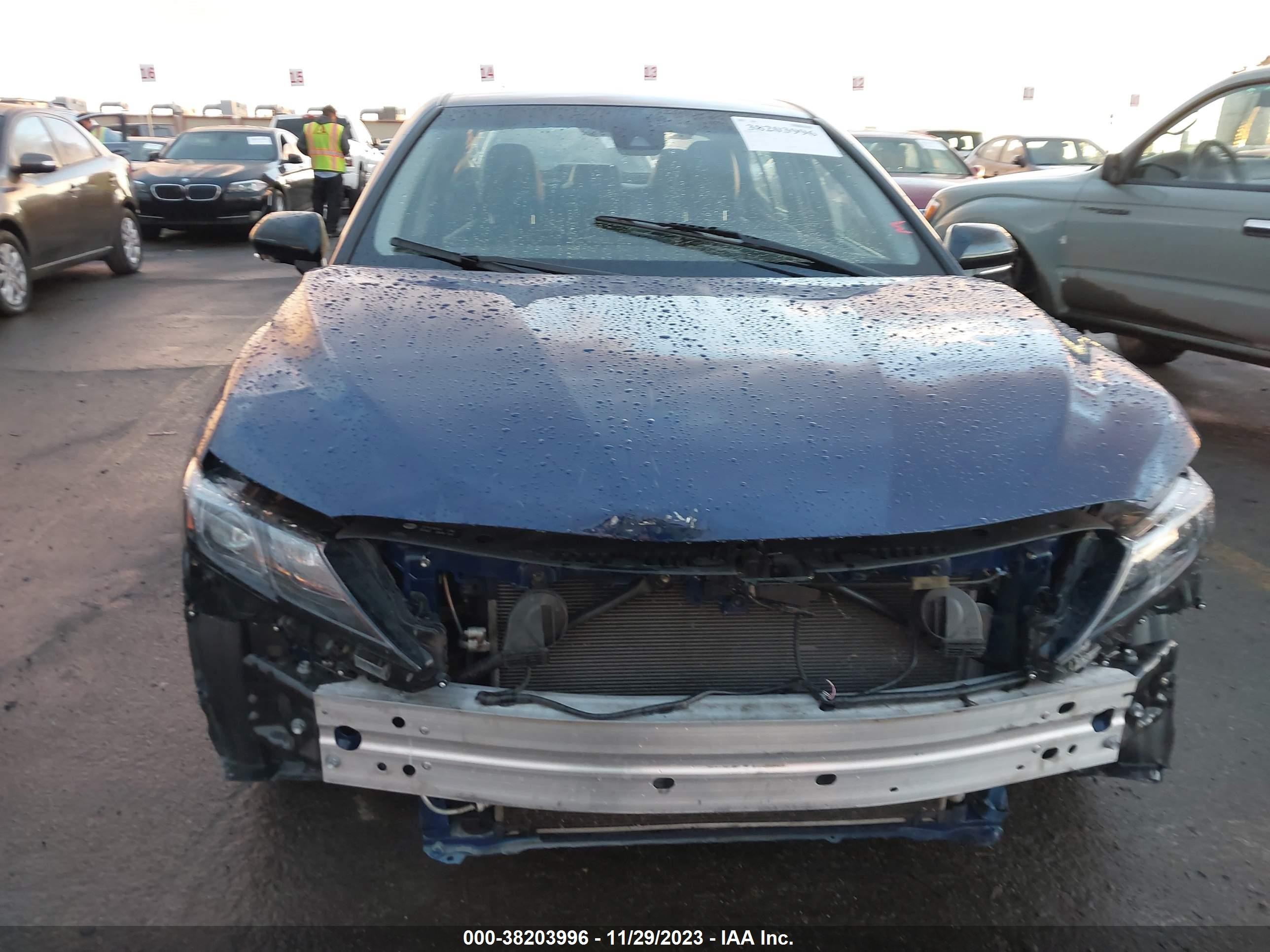 Photo 11 VIN: 4T1T11AK7PU137452 - TOYOTA CAMRY 