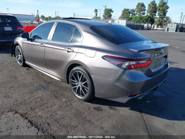 Photo 2 VIN: 4T1T11AK7PU790802 - TOYOTA CAMRY 