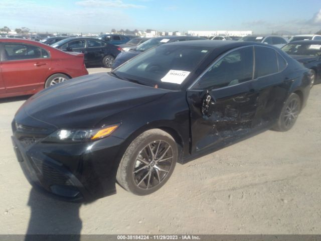 Photo 1 VIN: 4T1T11AK8NU673906 - TOYOTA CAMRY 