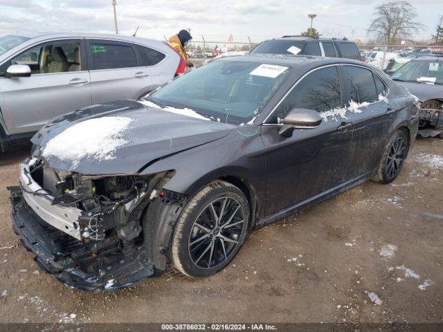 Photo 1 VIN: 4T1T11AK8PU728180 - TOYOTA CAMRY 