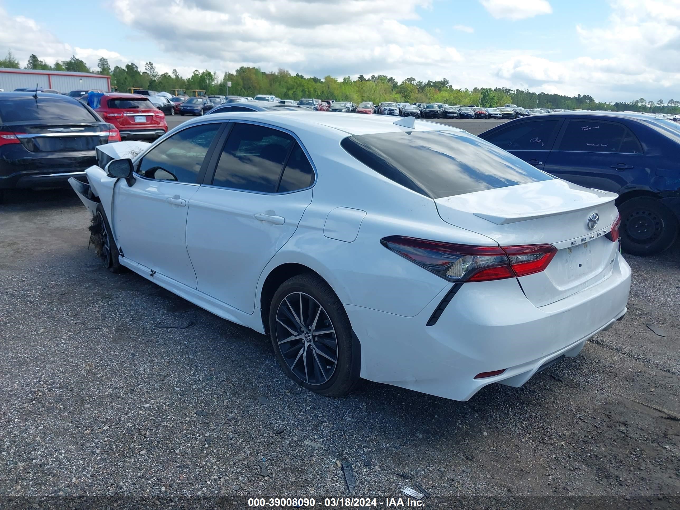 Photo 2 VIN: 4T1T11AK8RU845180 - TOYOTA CAMRY 