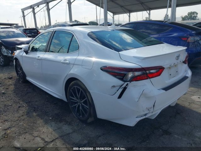 Photo 2 VIN: 4T1T11AK9MU437487 - TOYOTA CAMRY 