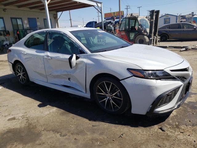 Photo 3 VIN: 4T1T11AK9NU057602 - TOYOTA CAMRY SE 