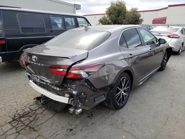 Photo 3 VIN: 4T1T11AK9NU061956 - TOYOTA CAMRY SE 