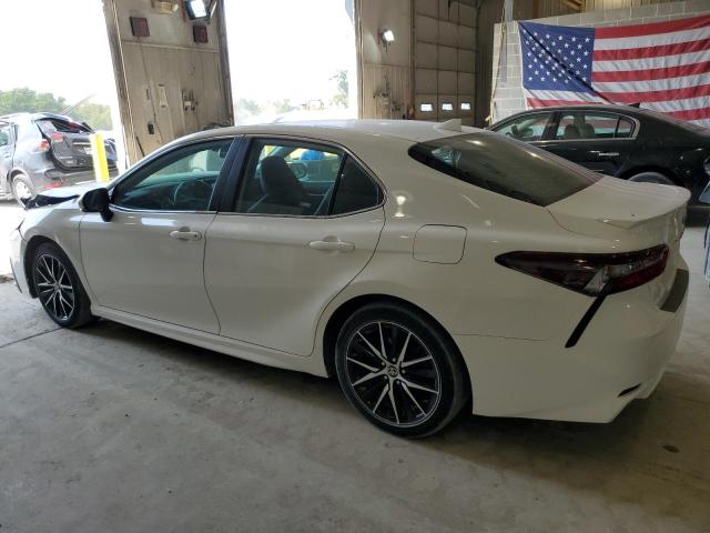 Photo 1 VIN: 4T1T11AK9NU698698 - TOYOTA CAMRY SE 