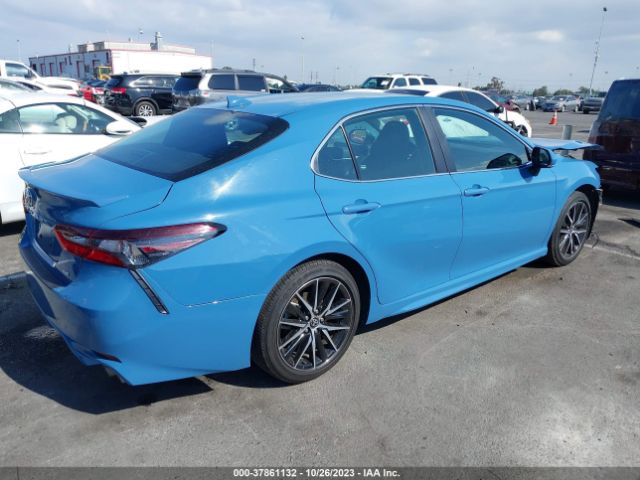 Photo 3 VIN: 4T1T11AK9PU136626 - TOYOTA CAMRY 