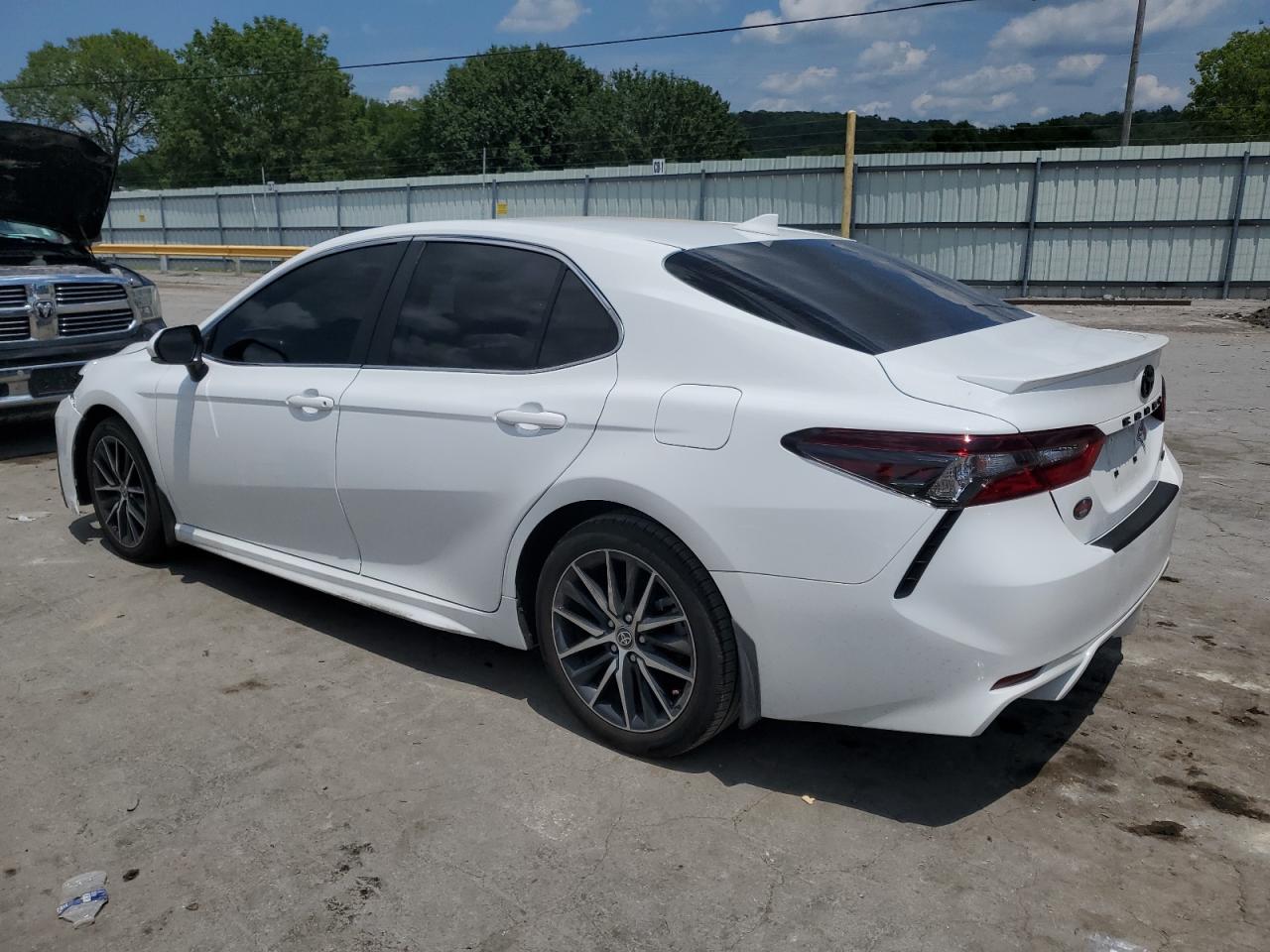 Photo 1 VIN: 4T1T11AK9PU783642 - TOYOTA CAMRY 