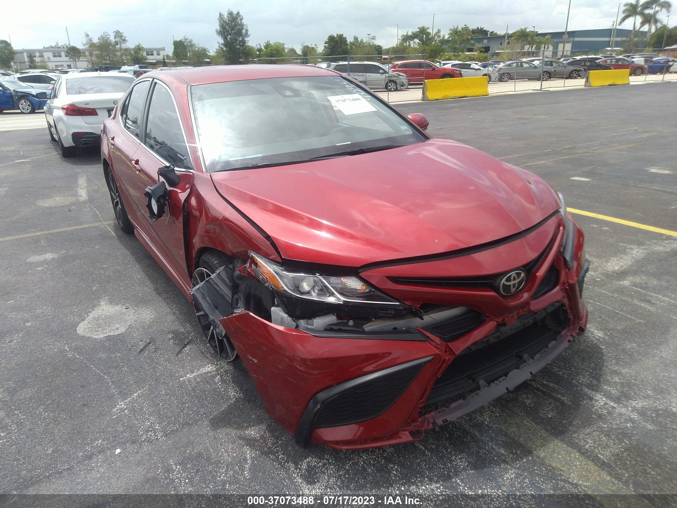 Photo 5 VIN: 4T1T11AKXMU474094 - TOYOTA CAMRY 