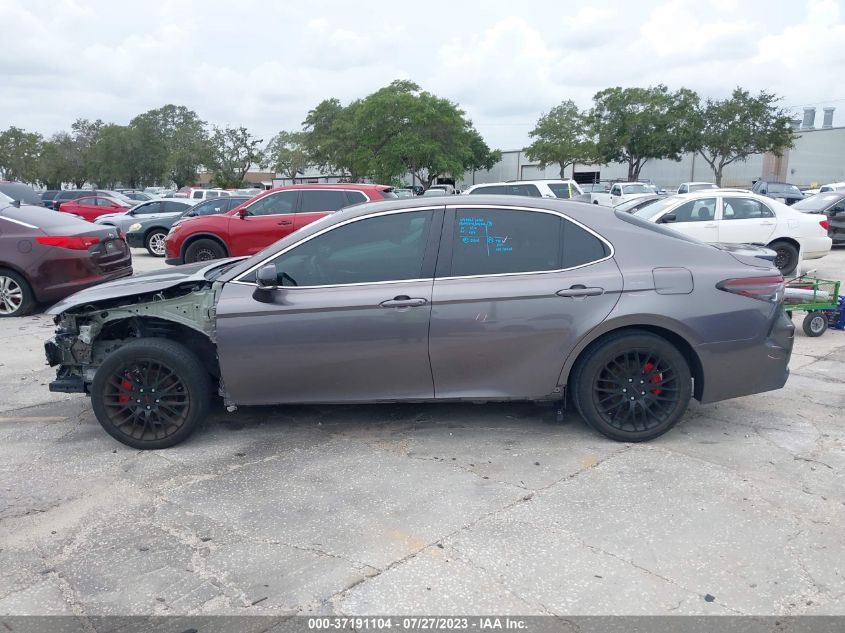 Photo 13 VIN: 4T1T11AKXMU485290 - TOYOTA CAMRY 