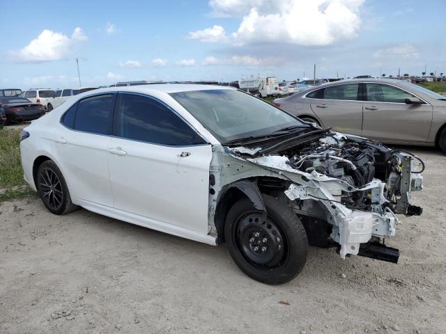 Photo 3 VIN: 4T1T11AKXRU843513 - TOYOTA CAMRY SE N 