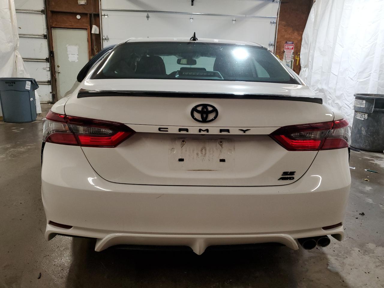 Photo 5 VIN: 4T1T11BK5MU035223 - TOYOTA CAMRY 