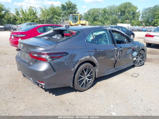 Photo 3 VIN: 4T1T11BK6NU060262 - TOYOTA CAMRY 